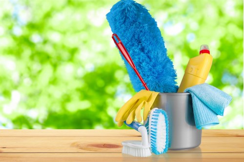 Documenting and confirming the outcome of a cleaning complaint